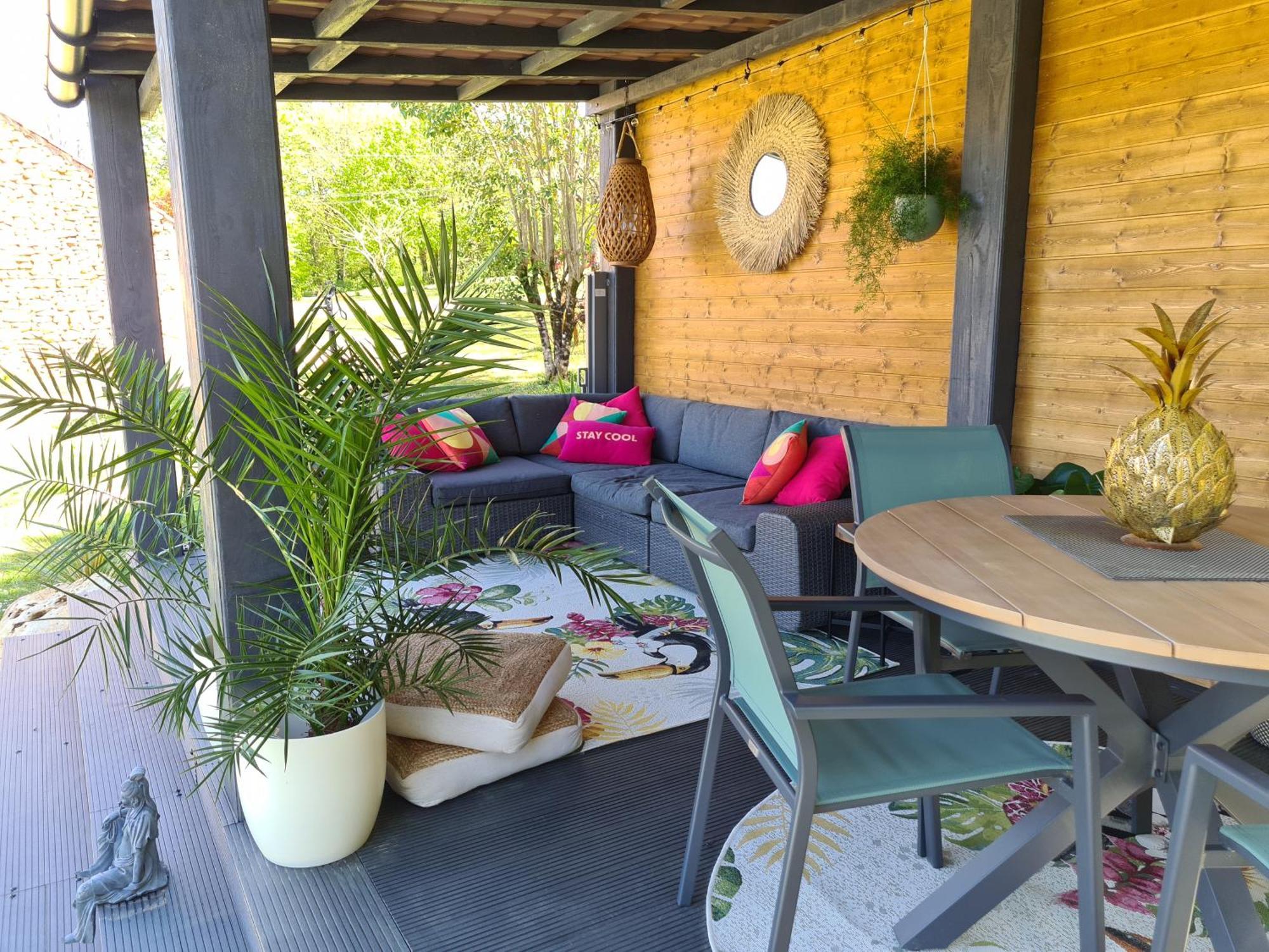 Holiday home Larroque Haute