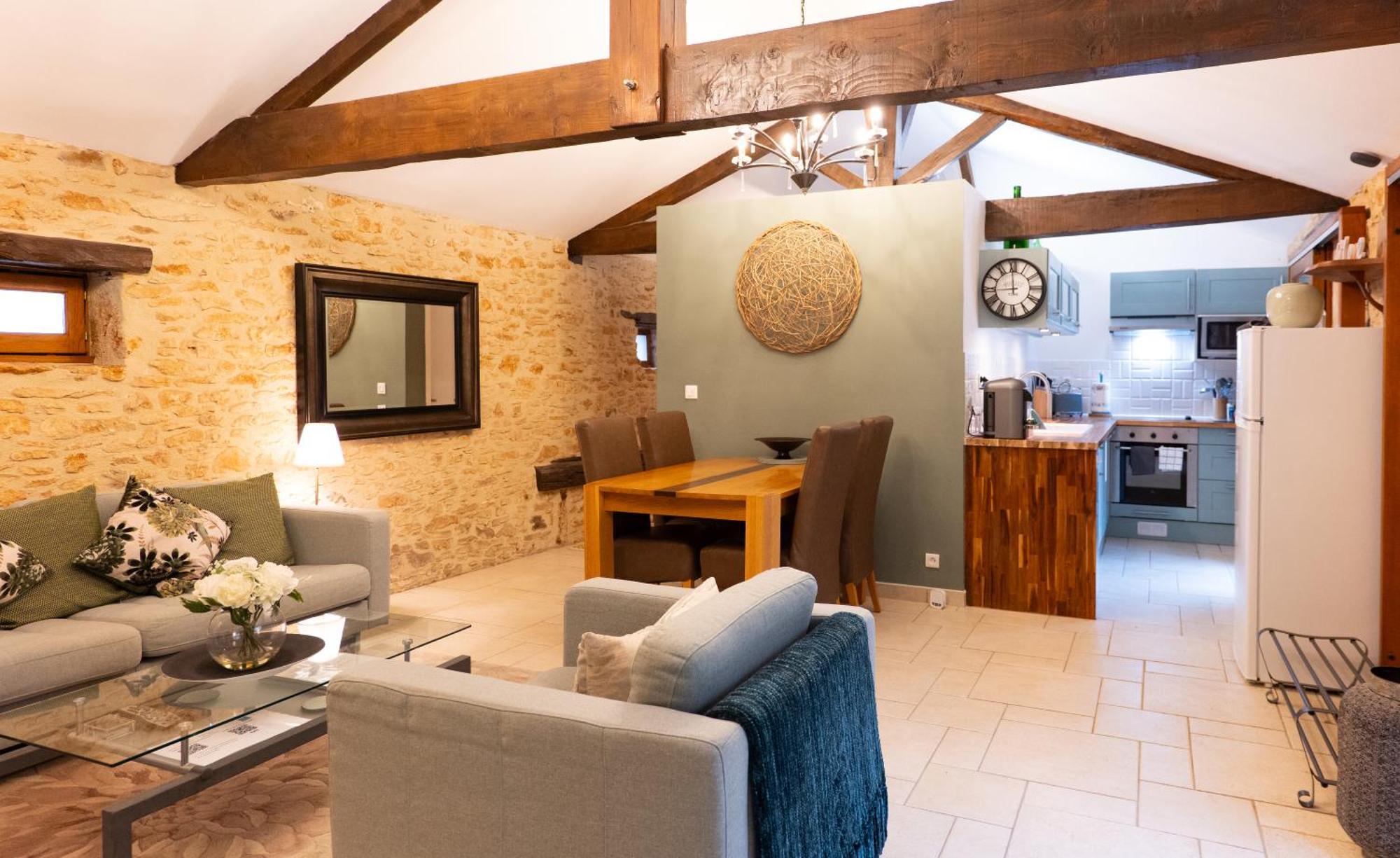 Holiday home Larroque Haute *